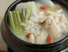 参鶏湯